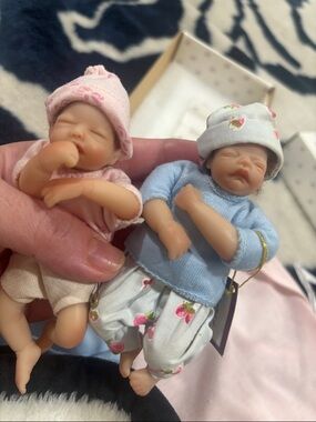 Ashton Dranke Galleries baby doll mini